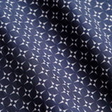 Klassische Passform, Marineblau mit Print