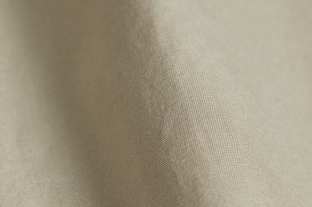 %Beige