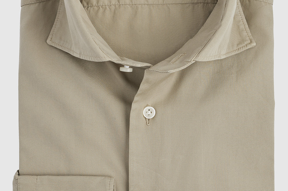 %Beige